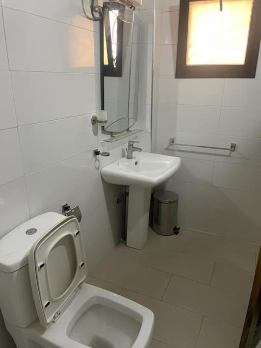 Appartement A Residence Mamouja Dakar Ngoại thất bức ảnh